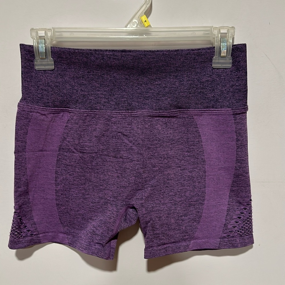 Pink active bike shorts